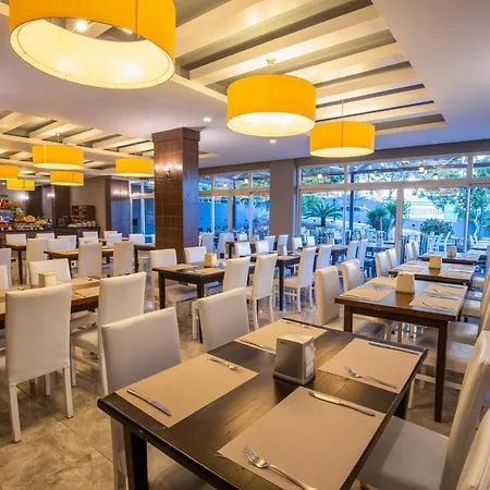 Akdora Elite & Hotel 4*