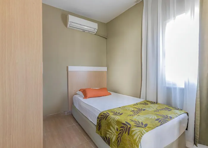 Akdora Elite & Σιντέ